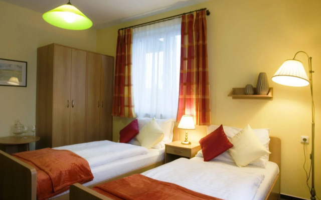 Hotel Pavilon