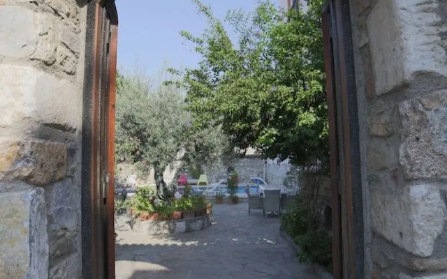 Nazar Hotel