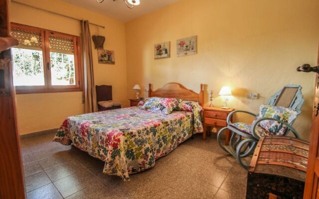 Sofia - holiday home with private swimming pool in Moraira