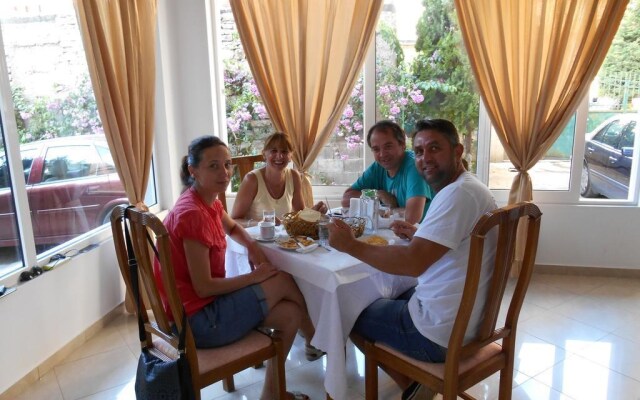 Bed & Breakfast Ahmeti