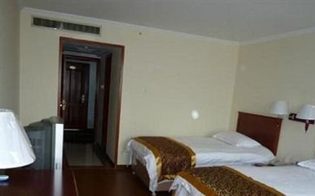 Ruiting Hotel Taidong - Qingdao