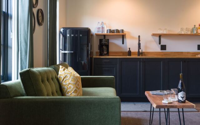 THE INN DOWNTOWN: A Boutique Apartment Hotel