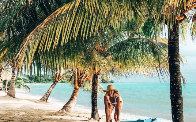 Mariposa Belize Beach Resort
