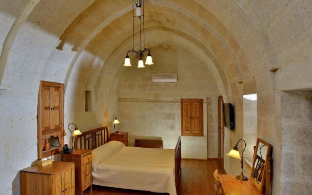 Esbelli Evi Cave Hotel