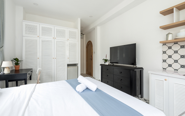 Cozrum Homes May's House