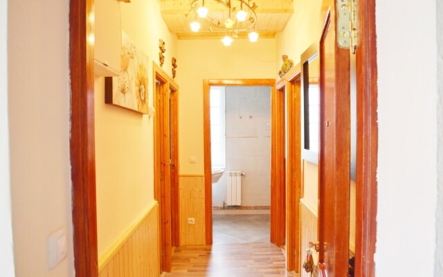 Apartamentos La Capitana I, II y III