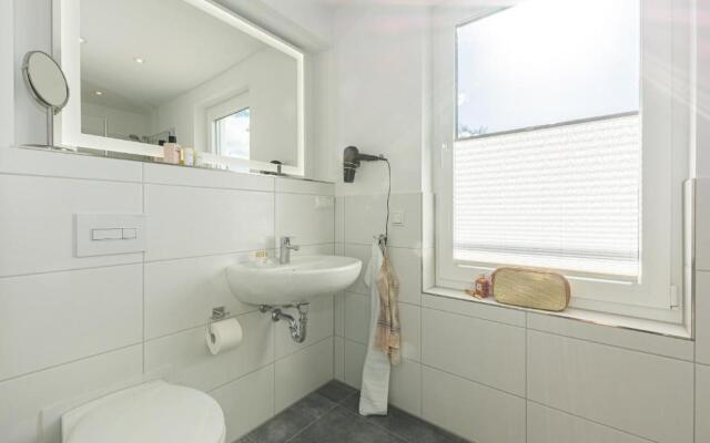 Ferienhaus-See-Sauna-Kamin-Hund Mit E-Ladestation