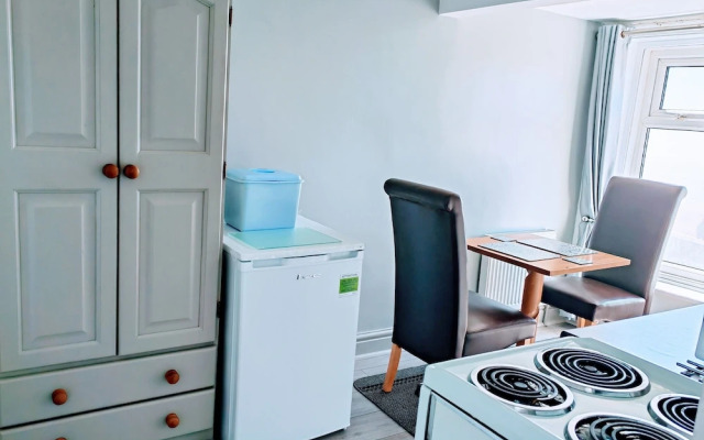 Seahawk Holiday Apartments