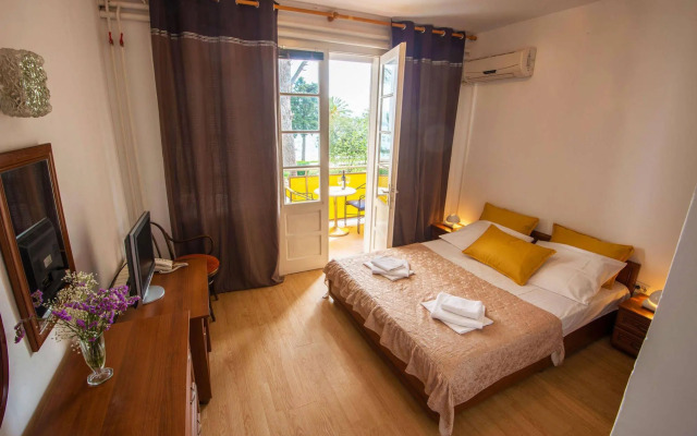 Hotel Mimoza