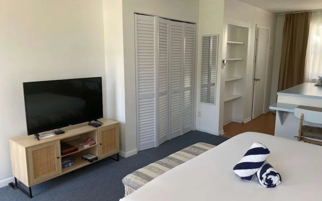 Marine Villas 6 in Hollywood