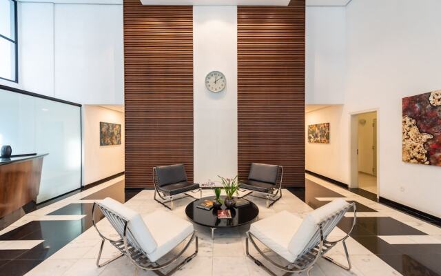 Praca Benedito Calixto - Duplex