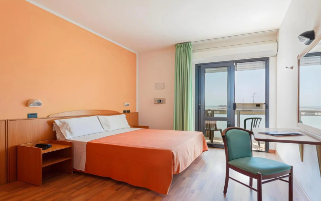 Little Hotel