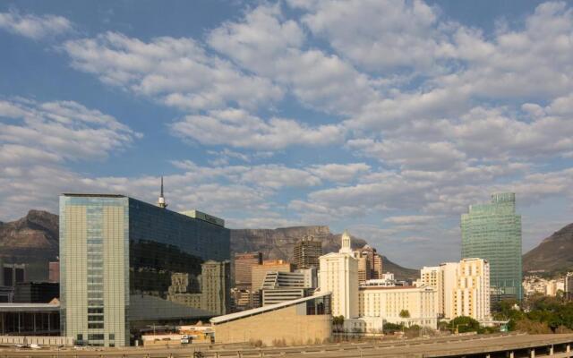 Harbour Bridge - Waterfront Precinct