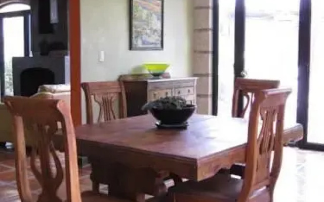 Casa De Los Encantos