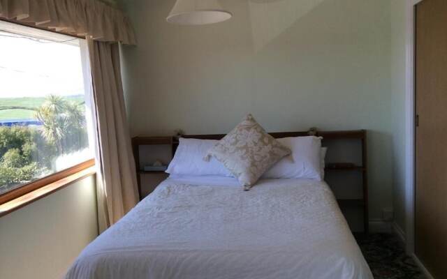 Room-orchard Manor, Fore Street Probus,