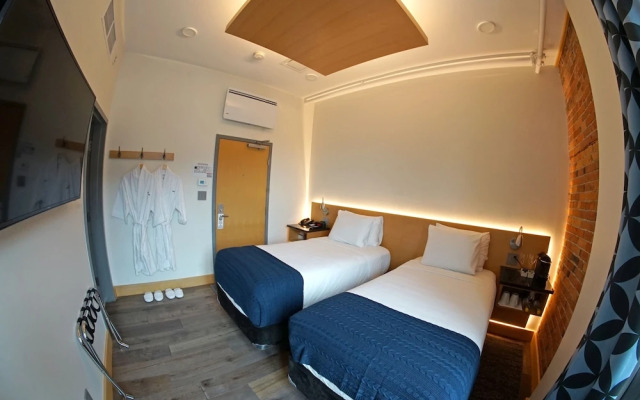 Savoy Hotel