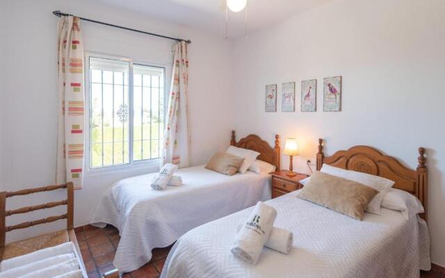 Casa Paraiso Tropical Torrox by Ruralidays