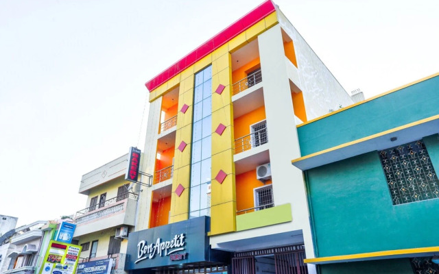 Sri Abirami Inn by OYO Rooms