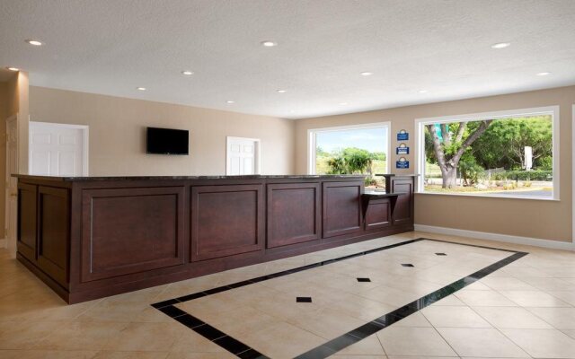 Days Inn Tampa/North Of Busch Gardens