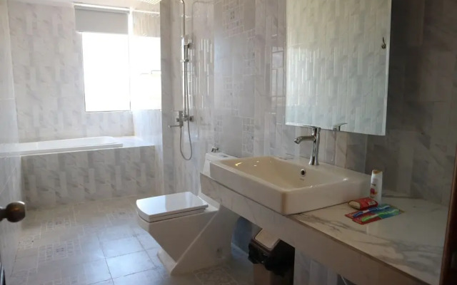 LY Residence Suite & Apartment