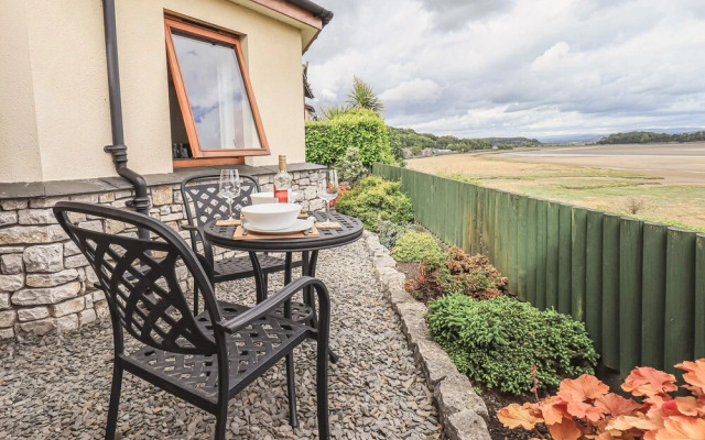Oversands Cottage