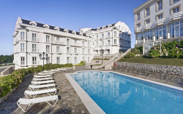 Hotel Suances