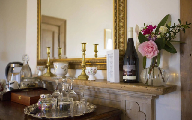 The Racecourse Inn