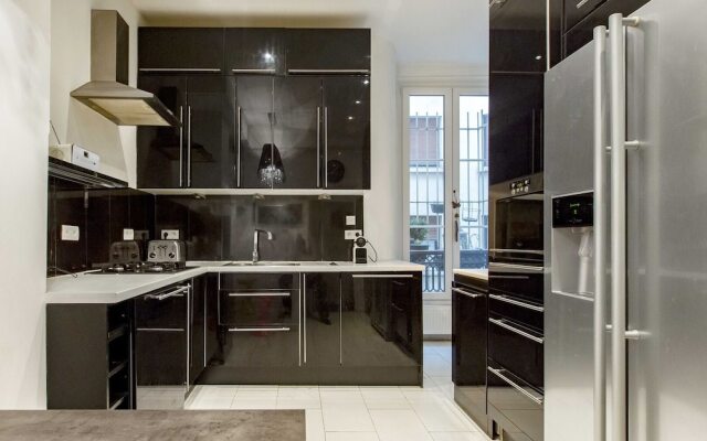 Boulevard Saint Germain