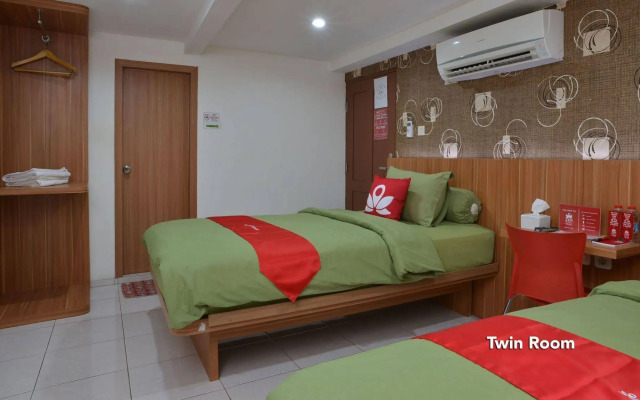 Zen Rooms Green Apple