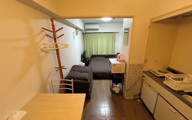 Guest House Zen Hakata Ohori Park 1