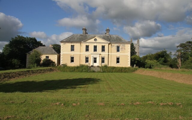 Kelly House