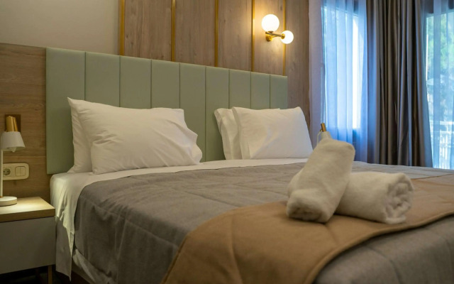 Bomo Tosca Beach Hotel