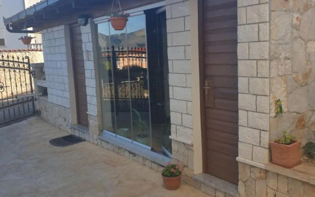 Studio Apartments Nada