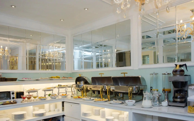 Luxury Old Quarter Hotel & Gym