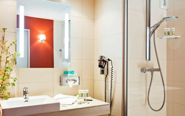 Mercure Pau Palais Sports