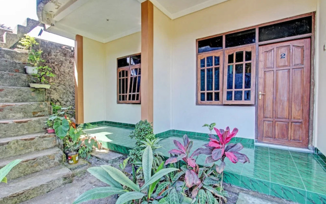 OYO 92884 Agustha Homestay