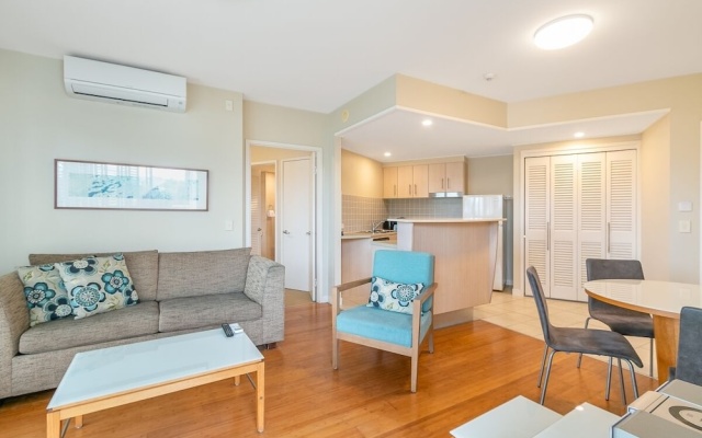 The Pool Resort Kingscliff - 2B Dual Key (7119/20) - Holiday Management Co – Guest Rooms – Kingscliff