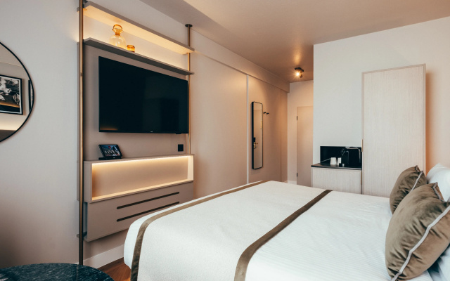 Leonardo Hotel Koeln