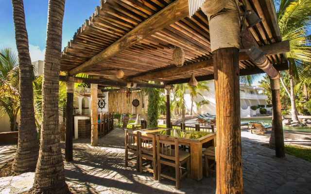 Club el Moro Hotel Suites