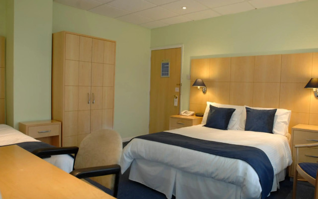 Lysses House Hotel