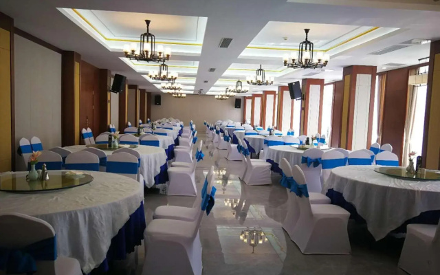 Yanghe Distillery Hotel