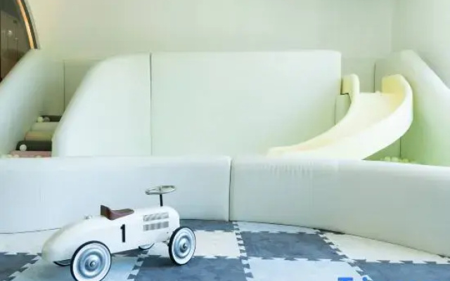 Spacious 1-Bedroom Apartment