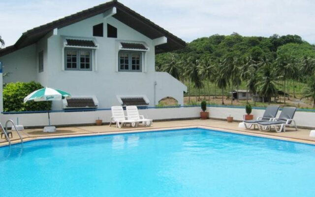 Nai Harn Villa