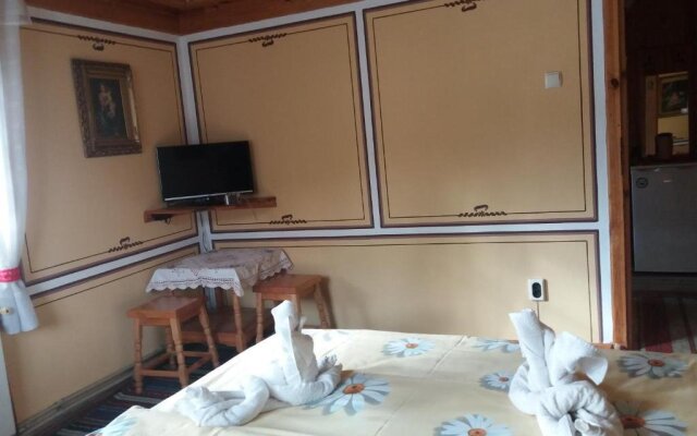Guest House Bashtina Striaha