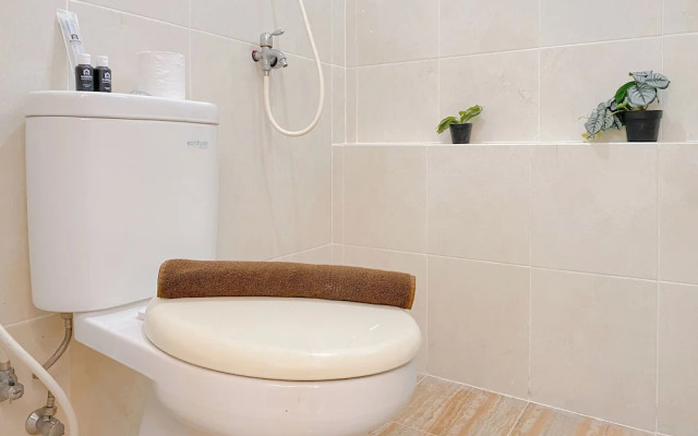 Well Furnished 2BR at Bassura City Apartment