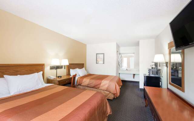 Days Inn by Wyndham Fort Payne