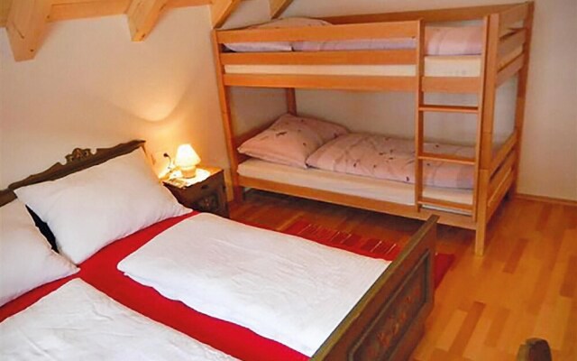 Awesome Home in Weisspriach With 3 Bedrooms, Sauna and Wifi