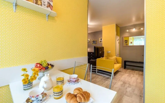 French Breakfast Apartment