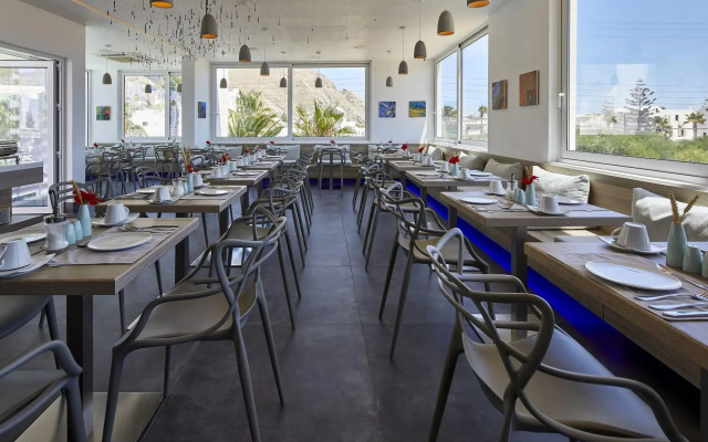 Kouros Village Hotel - Adults Only