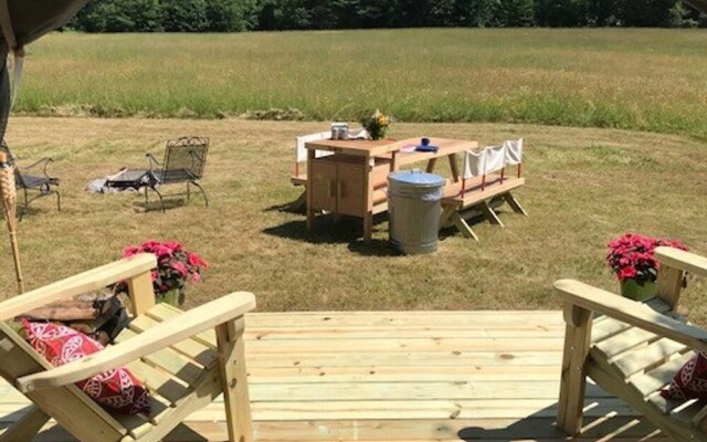 Tentrr - Lone Mountain Farm Camping